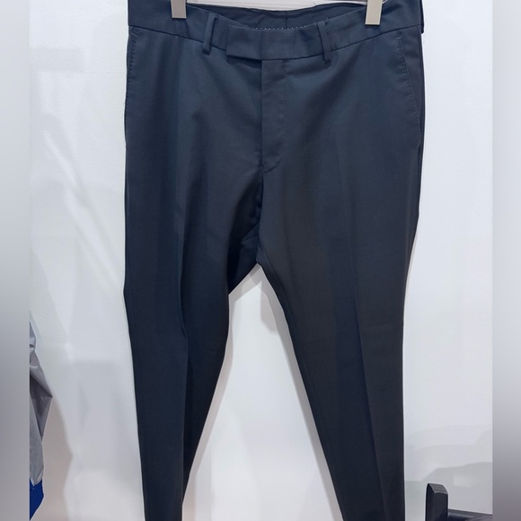 2 piece suit ; Tiger of Sweden Suit (Jacket and Pants) - Picture 7 of 9